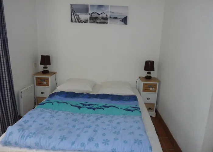 Duplex Brem Sur Mer Piscine Proximite Plage Parking 5 Pers Max