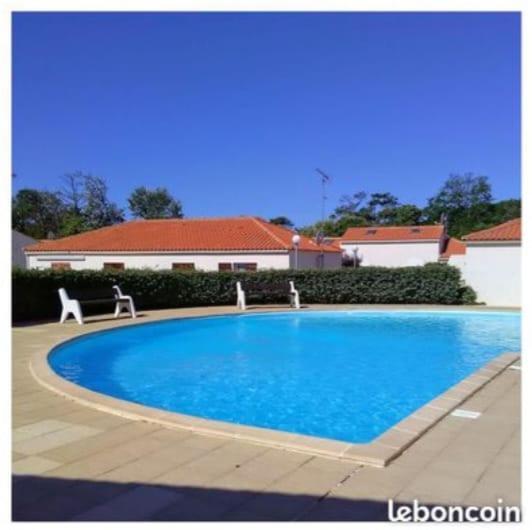 Duplex Sur Piscine Proximite Parking 5 Pers Max *